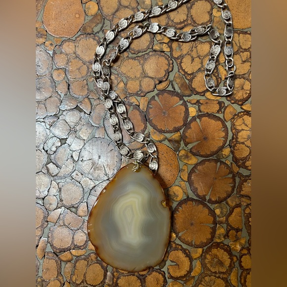 Silver Chain with Pendant - Picture 3 of 3